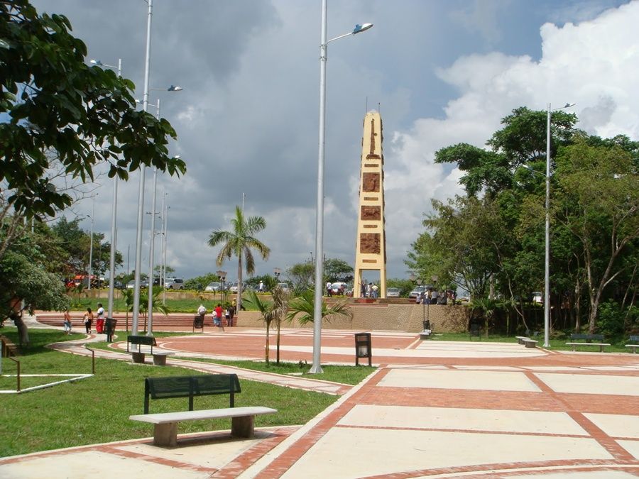 El Obelisco, Colombia