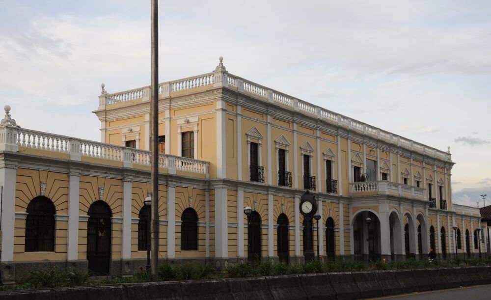 Antigua Estación del Ferrocarril, Colombia