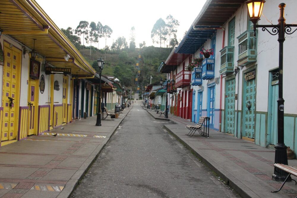 Calle Real, Colombia