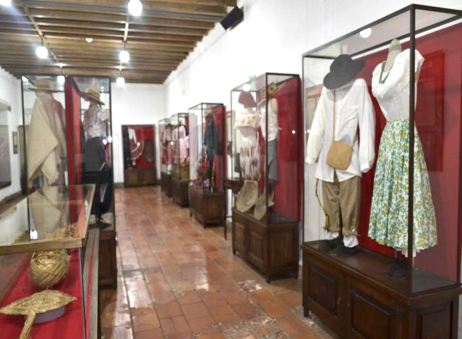 Museo de Trajes, Colombia
